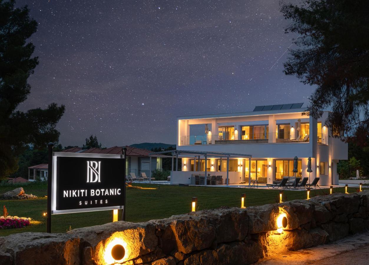 Nikiti Botanic Pool Suites 외부 사진