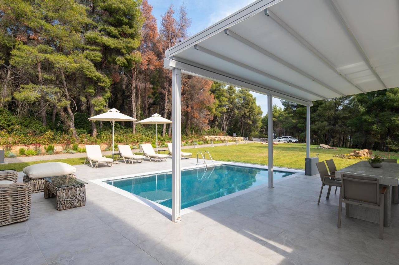 Nikiti Botanic Pool Suites 외부 사진
