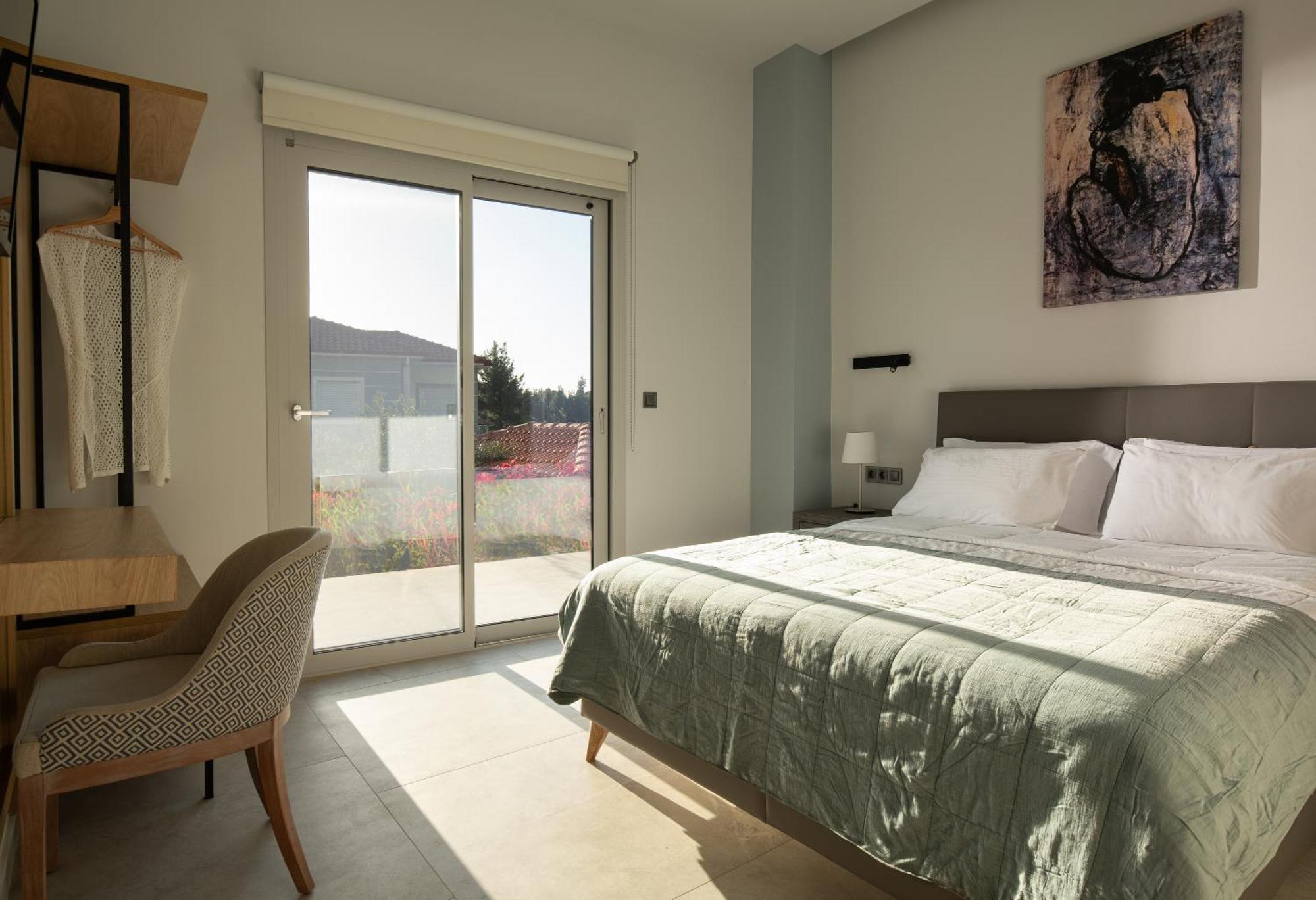 Nikiti Botanic Pool Suites 외부 사진